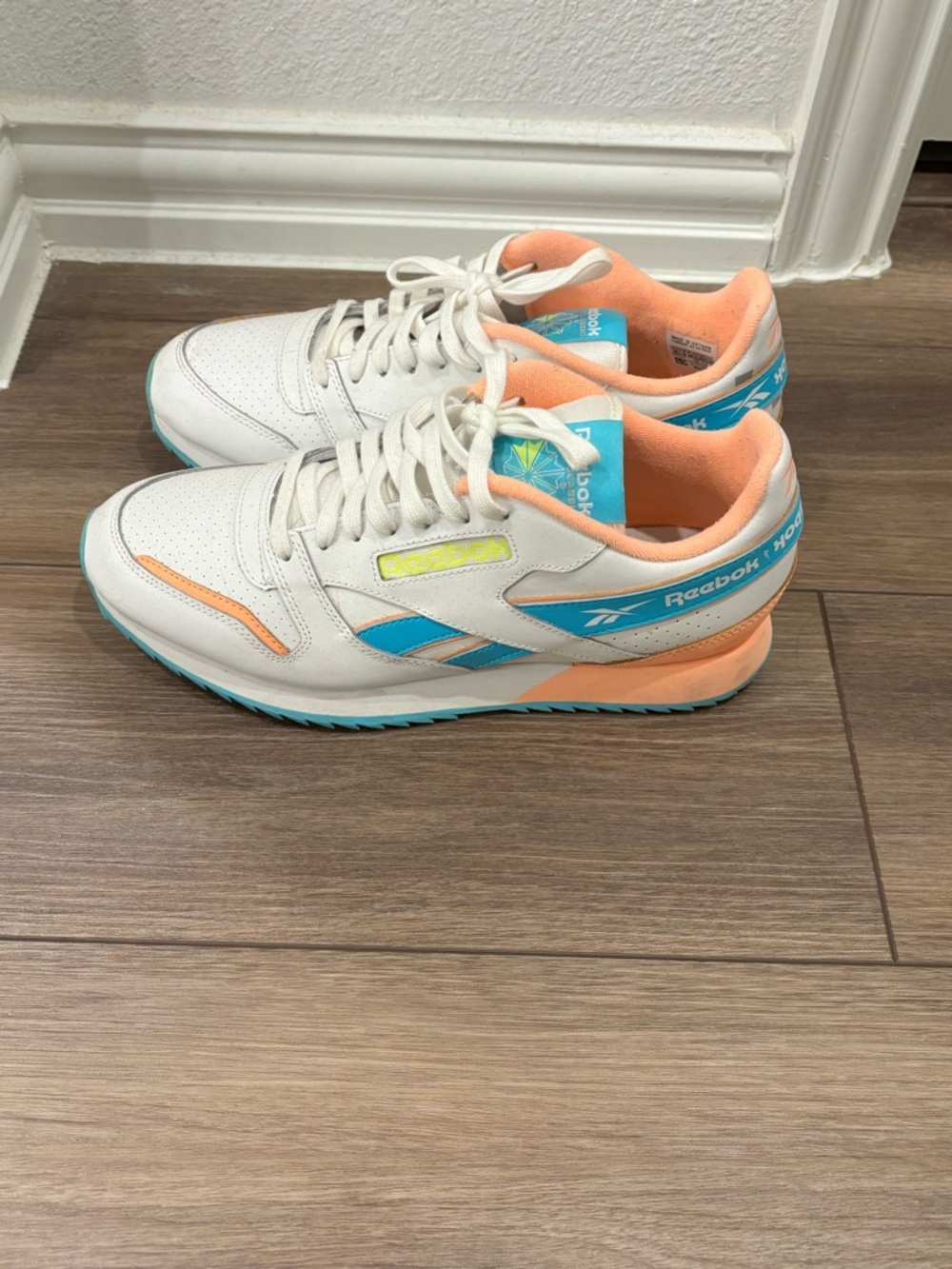 Reebok Classic Leather Ripple EG5221 Mens White Lace Up Lifestyle Sneakers Shoes